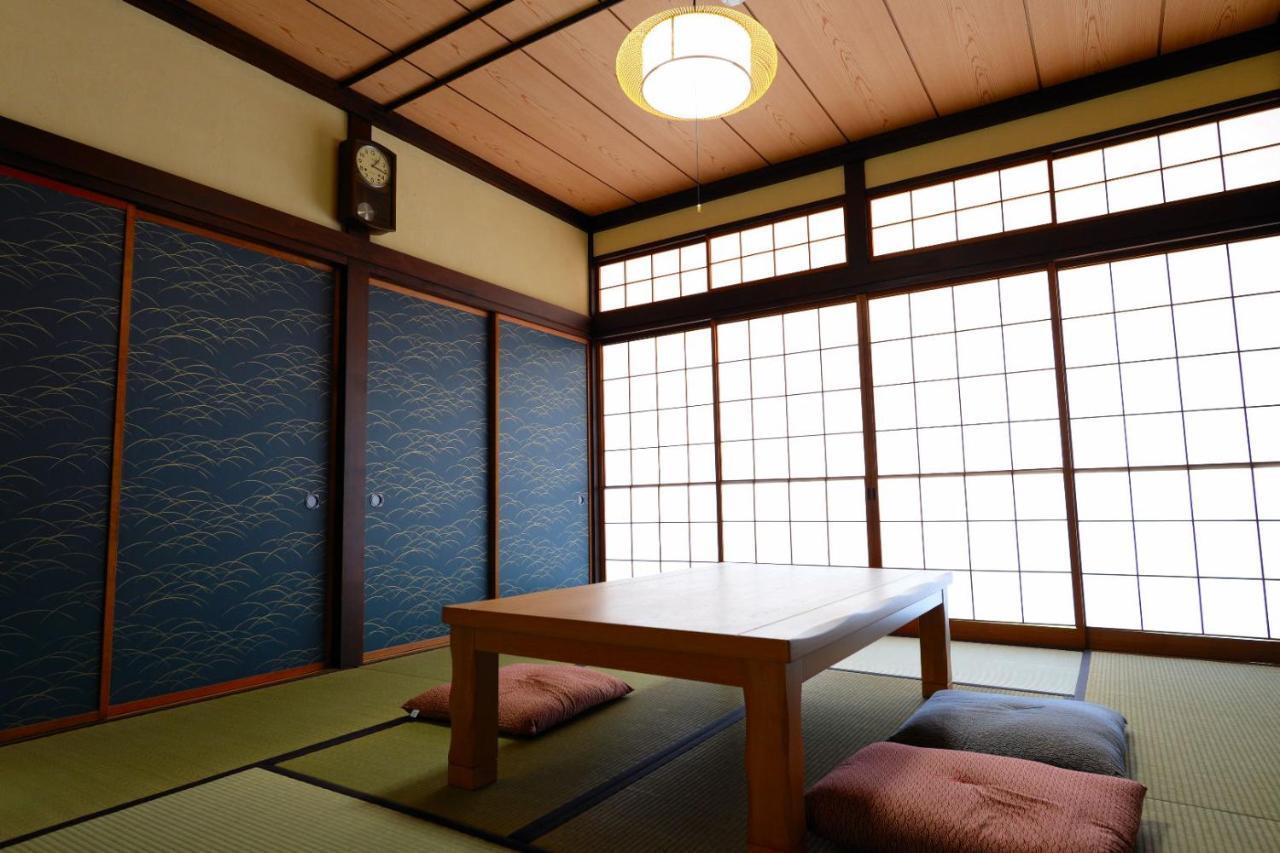 Guesthouse Iwase Toyama Station Dış mekan fotoğraf