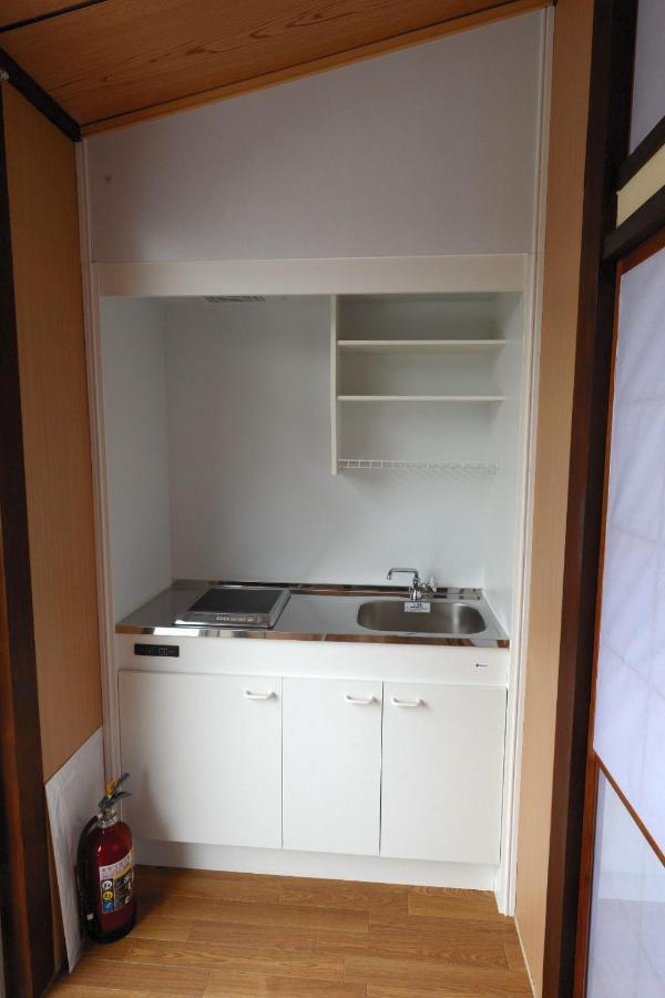 Guesthouse Iwase Toyama Station Dış mekan fotoğraf