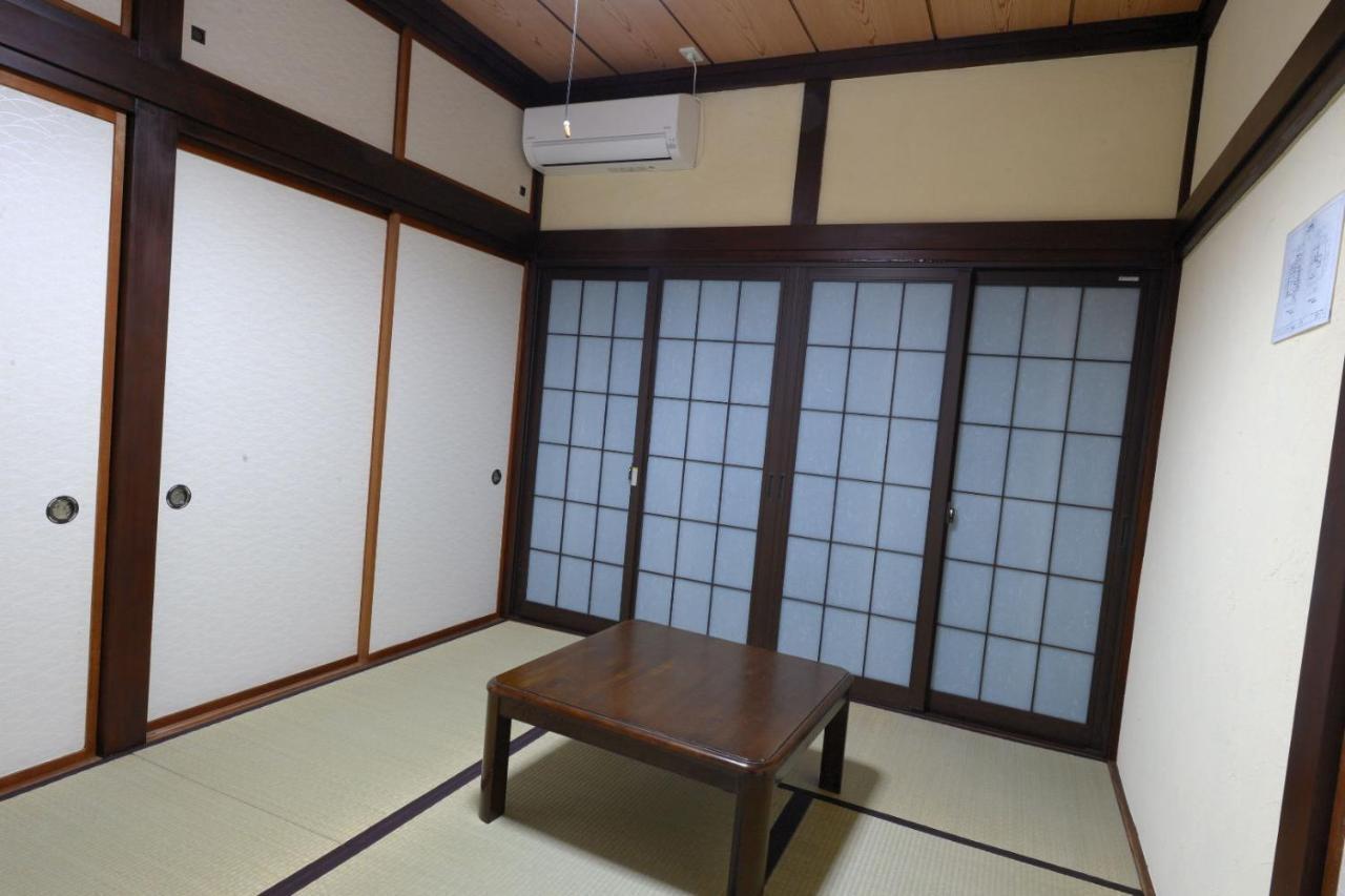 Guesthouse Iwase Toyama Station Dış mekan fotoğraf